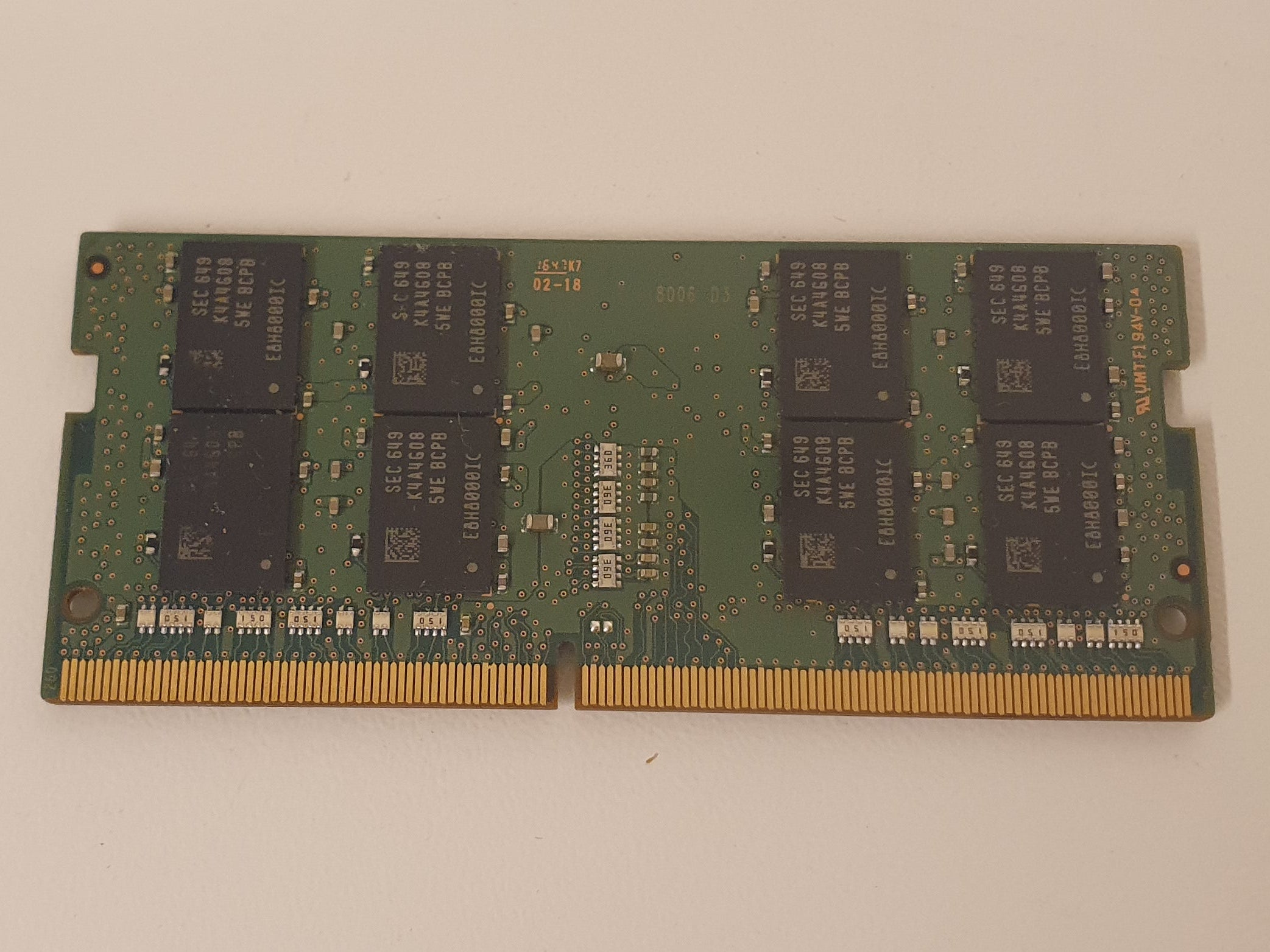 Samsung M471A1G43EB1-CPB 8 GB DDR4 2133 MHz Dual Rank