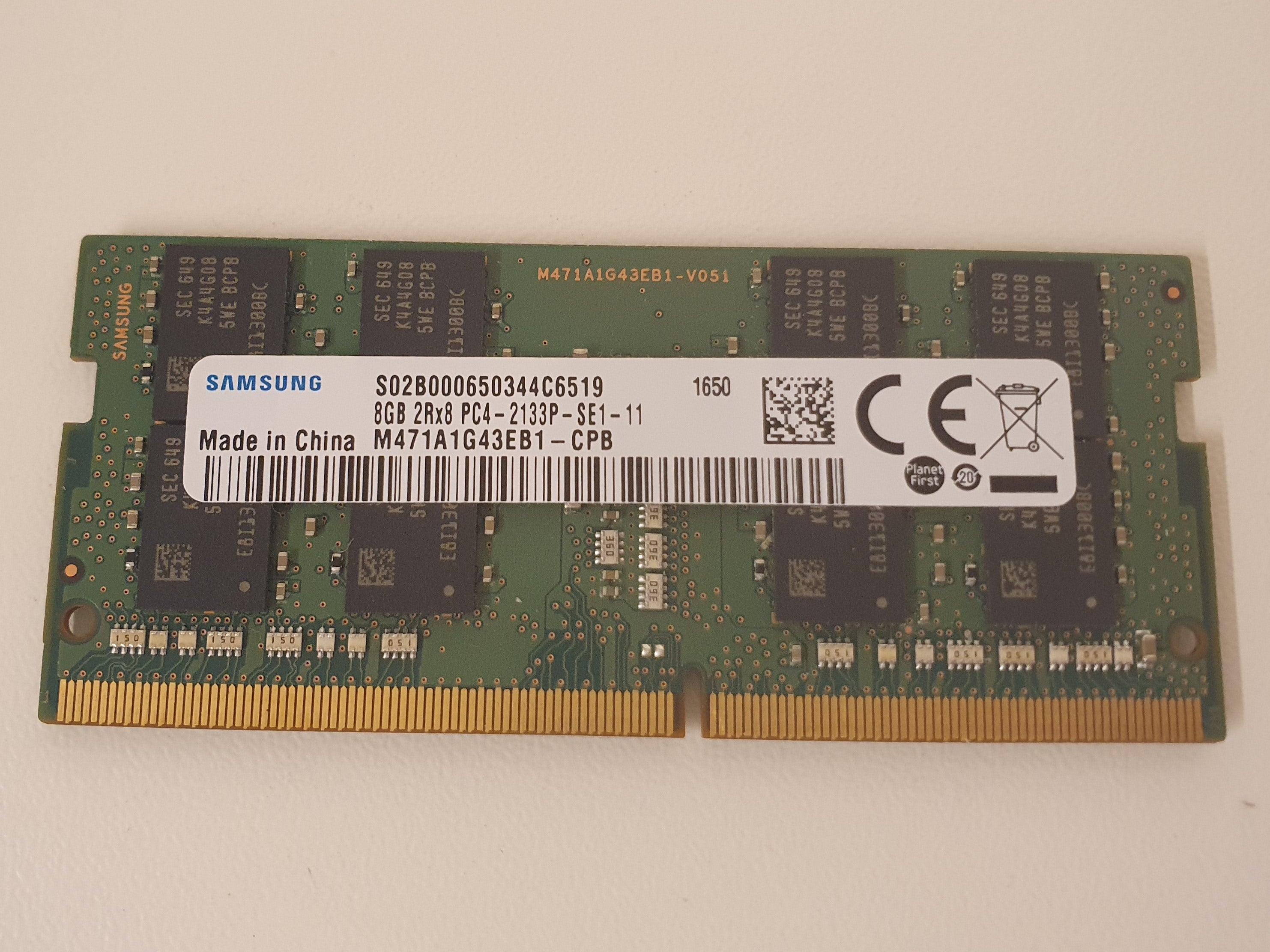 Samsung M471A1G43EB1-CPB 8 GB DDR4 2133 MHz Dual Rank